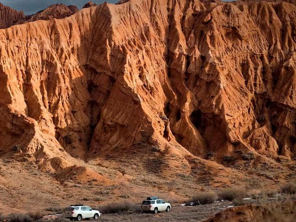 2 дня на озере Иссык-Куль: каньоны, горы и ледники - фото 2