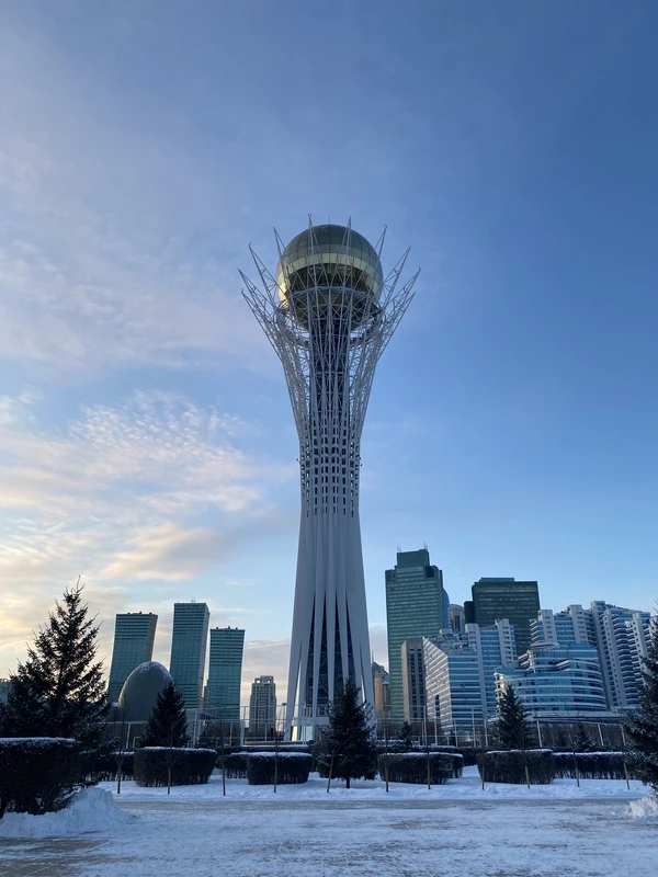 Прогулка по Нуржолу: где бьётся сердце Астаны