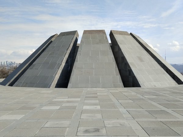 История геноцида армян: экскурсия по мемориальному комплексу - фото 4