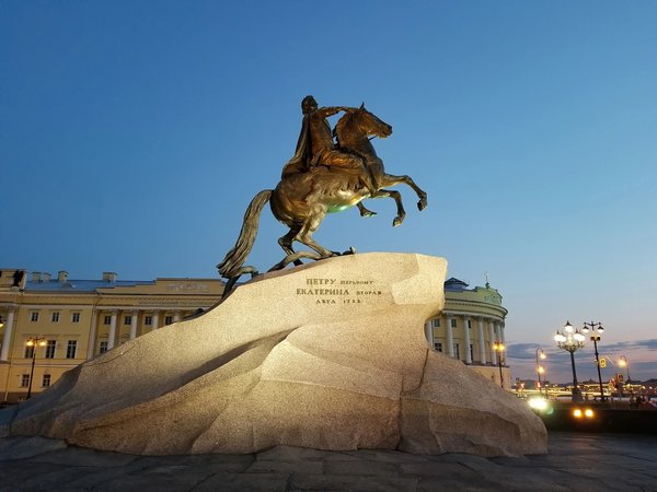 Мифы и легенды Петербурга - фото 4