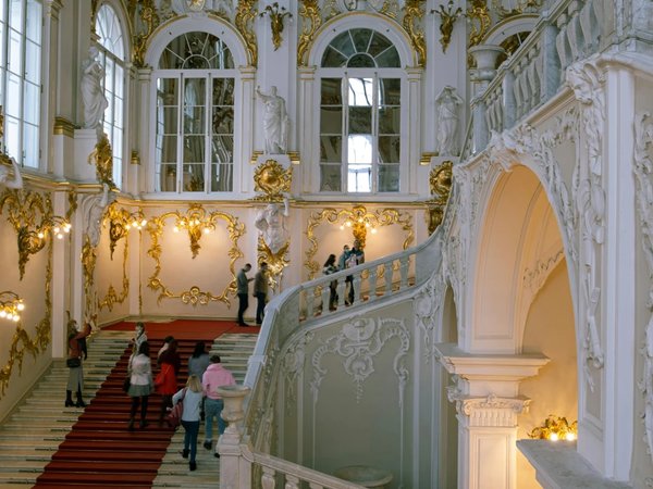 Эрмитаж: экскурсия в мир искусства - фото 1