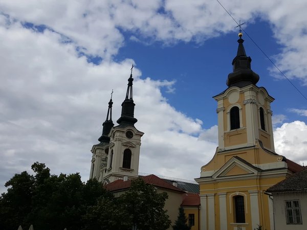 По северу Сербии на авто: архитектура, винодельня и крепость - фото 3