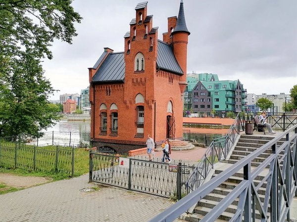«Мосты времени»: экскурсия по Калининграду на велосипедах или самокатах - фото 4