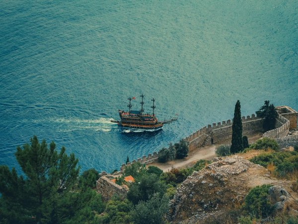 По следам пиратов и царицы Клеопатры: морская прогулка в Аланье - фото 2