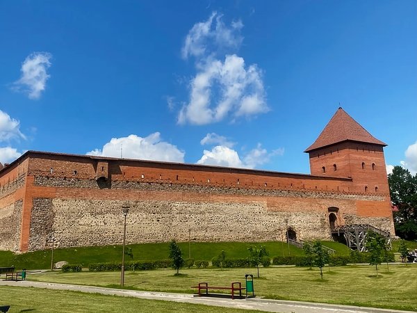 Из Минска в Гродно и Лиду — королевский шарм и рыцарские замки - фото 3