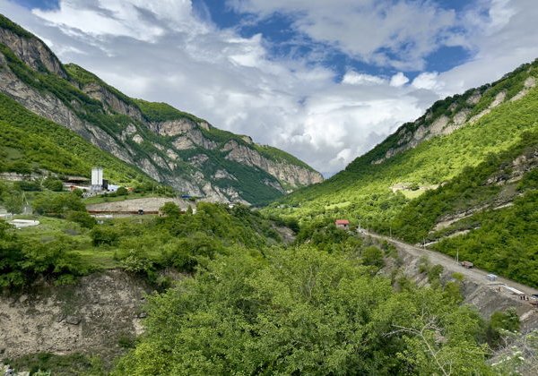 Аргунское ущелье в мини-группе: колыбель вайнахов и живописные водопады - фото 3
