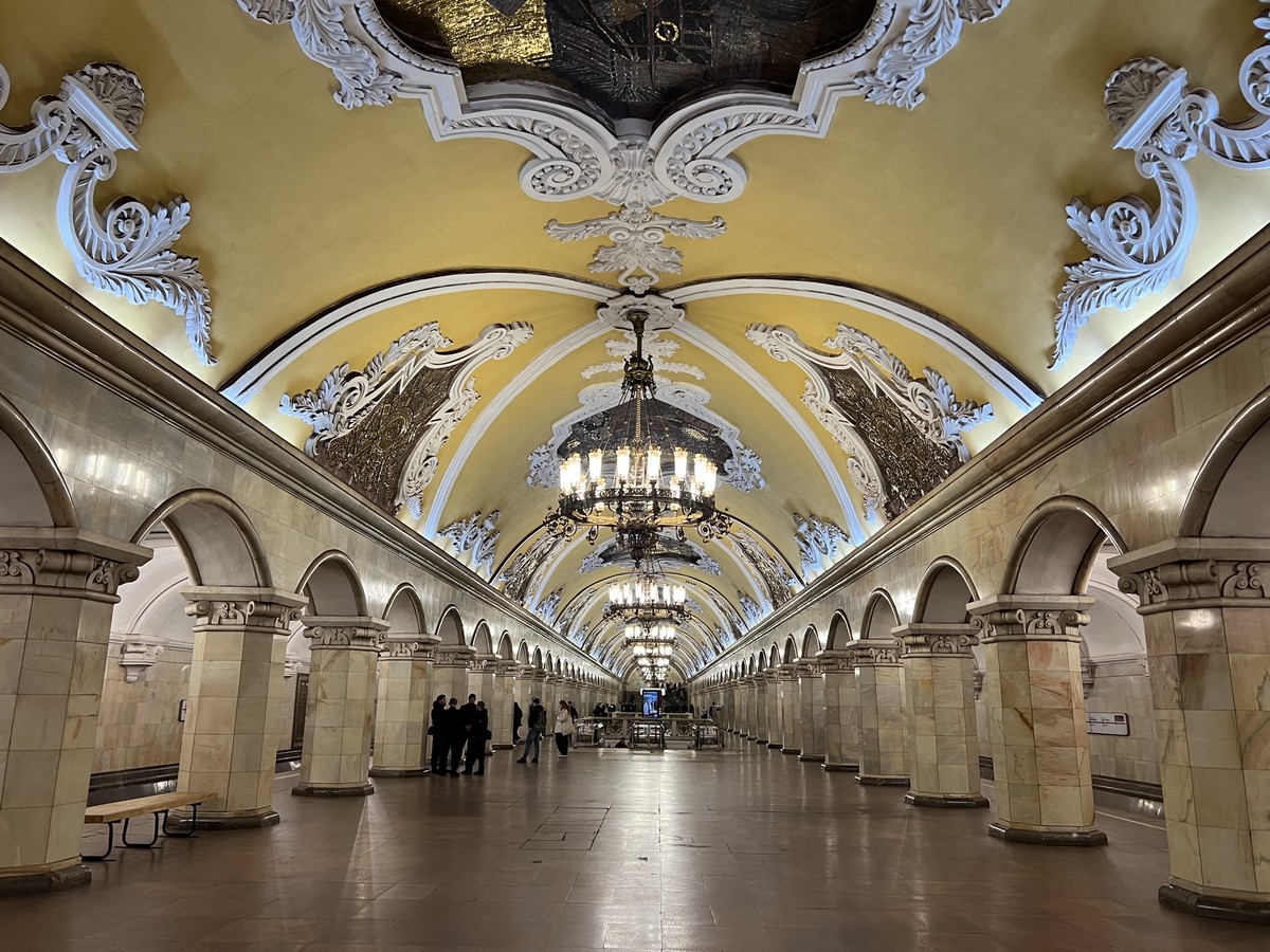 «Магия кольца»: квест-экскурсия по московскому метро (без гида)
