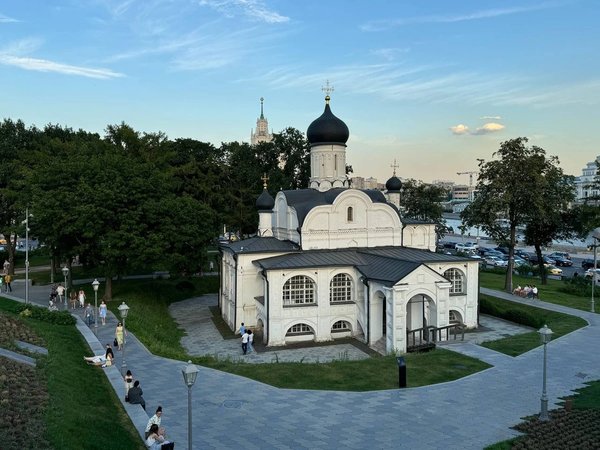 Сказки старого Зарядья: экскурсия по исторической жемчужине Москвы - фото 1