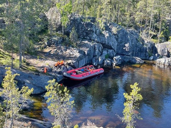 Ладожские шхеры, залив Сумерианлахти и пещера: прогулка на лодке - фото 3