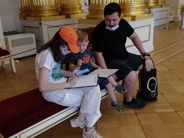 Зимний дворец для детей и их родителей - фото 2