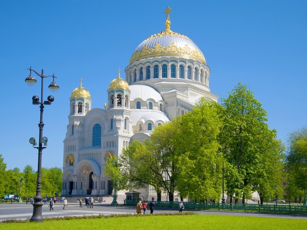 Кронштадт и парк Остров фортов на автобусе + теплоходная прогулка - фото 1