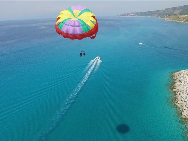 Парасейлинг: полёт на парашюте над Красным морем - фото 4