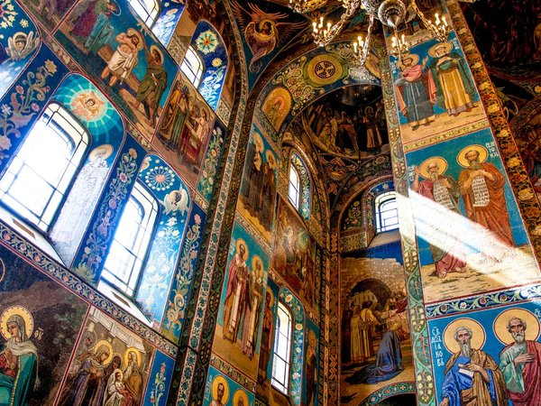 Петербург: от имперских проспектов до Спаса на Крови - фото 2