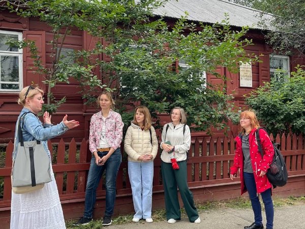 Каменные палаты и купеческие особняки Започаинья — с краеведом - фото 4