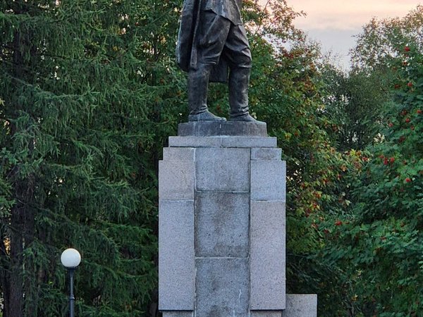 Легенды, герои и подвиги на обзорной прогулке по Мурманску - фото 4