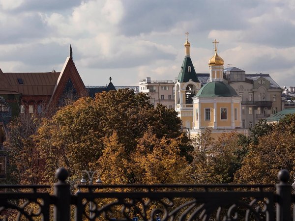 Храм Христа Спасителя и храм Илии Пророка Обыденного - фото 2