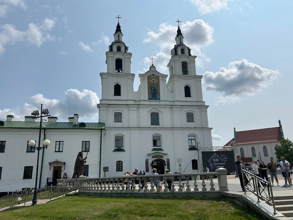 Обзорная пешеходная экскурсия по Минску - фото 3