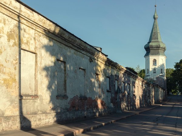 По Выборгу на авто: башни, шведы и замок