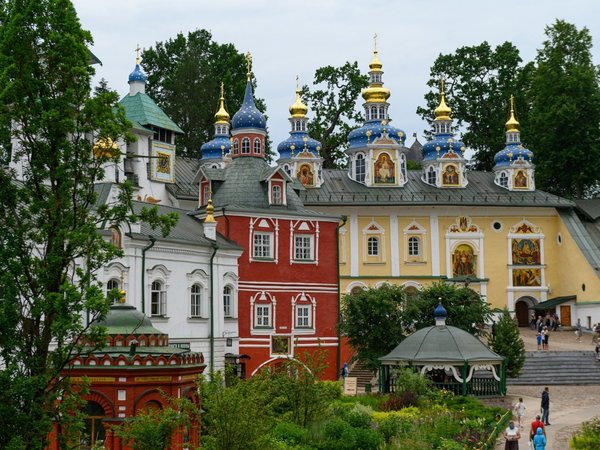 Печоры и Изборск на комфортабельном авто! - фото 1
