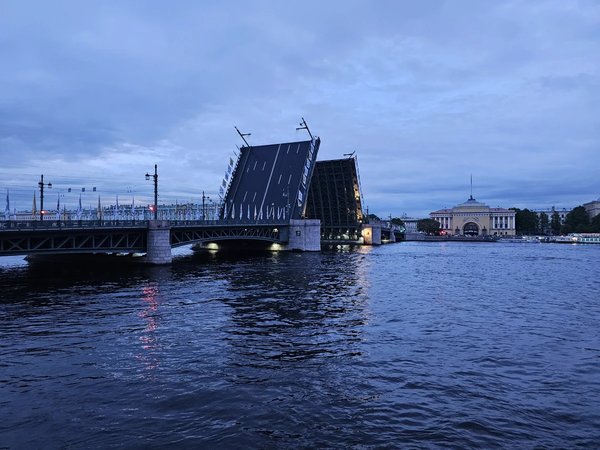 Таинство разводных мостов (в группе) - фото 4