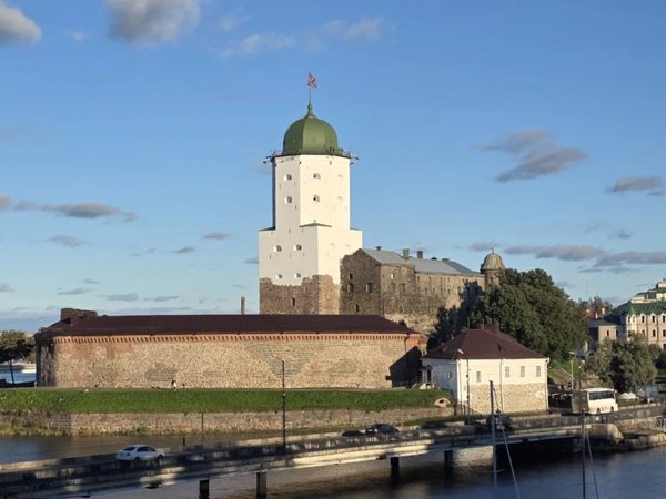 В лабиринтах Выборга: от центральных улиц до секретных переулков - фото 2
