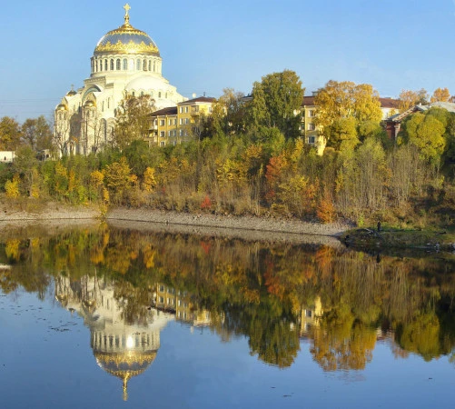 Понять величие Кронштадта