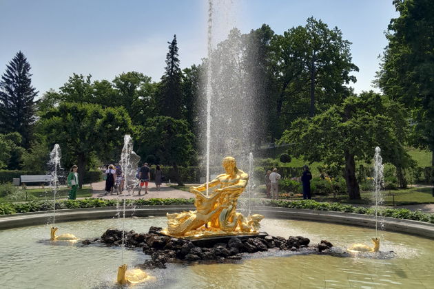 Фото экскурсии - Однодневная экскурсия в Петергоф и Царское Село (Пушкин) - 8