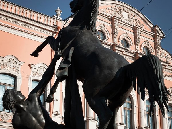 Путешествие по Невскому проспекту: всё самое интересное на главной улице города - фото 3