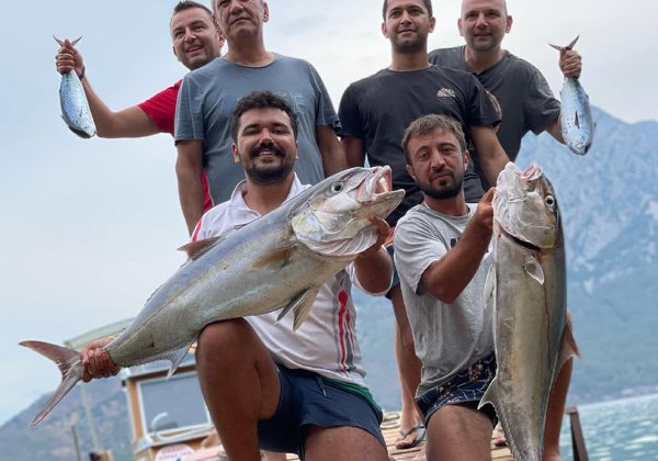 Рыбалка в Стамбуле с обедом: полдня удовольствия на воде! 