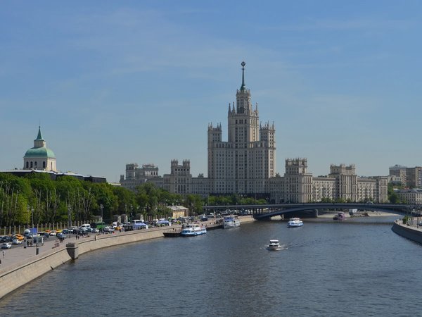 Большая автопешеходная экскурсия по Москве