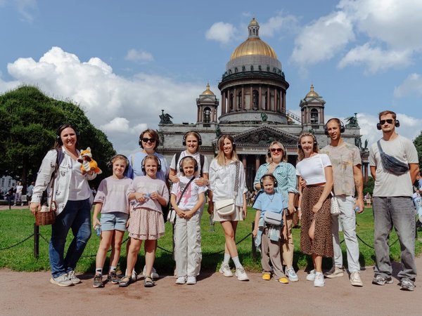 Групповая иммерсивная прогулка по центру Петербурга - фото 1