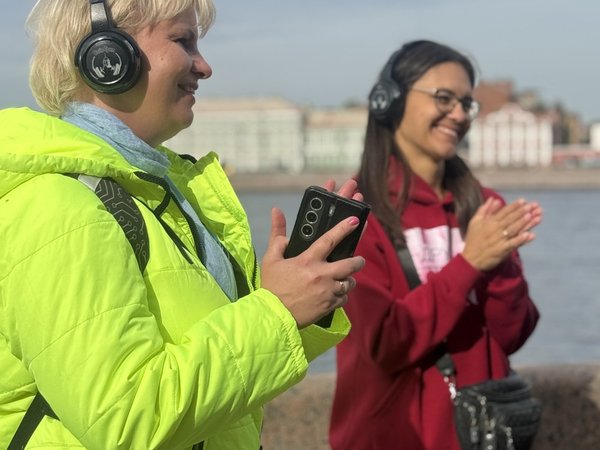 Групповая иммерсивная прогулка по центру Петербурга - фото 2