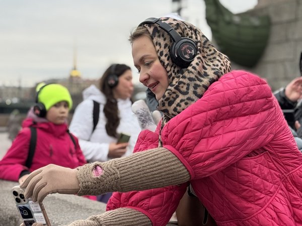 Групповая иммерсивная прогулка по центру Петербурга - фото 3