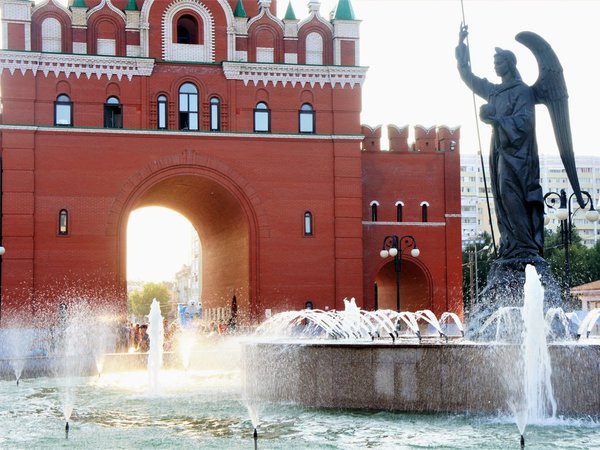 По бульварам столицы, или Цветущая Йошкар-Ола - фото 1