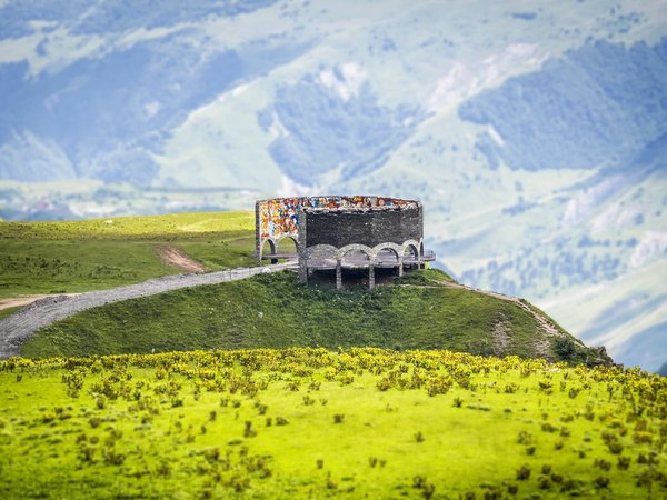 Казбеги в небольшой группе: путешествие из Тбилиси - фото 3