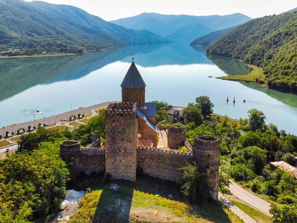 Казбеги в небольшой группе: путешествие из Тбилиси - фото 4