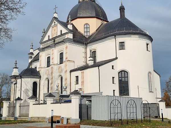 Трансфер из Минска — в замки Несвиж и Мир - фото 4