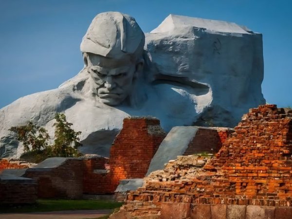 Однодневный трансфер из Минска в Брестскую крепость - фото 3
