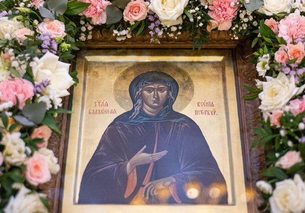 К Ксении Блаженной на Васильевский остров