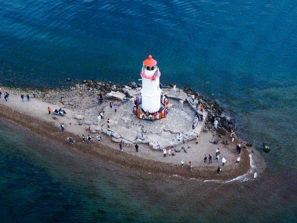 Город, море и сопки