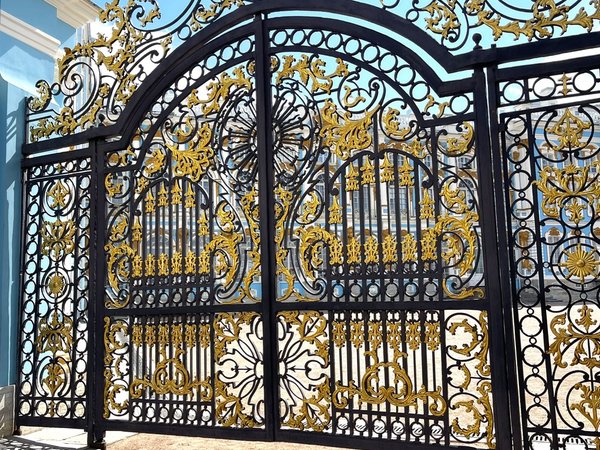 В Екатерининский и Александровский дворцы и парки (в группе) - фото 3