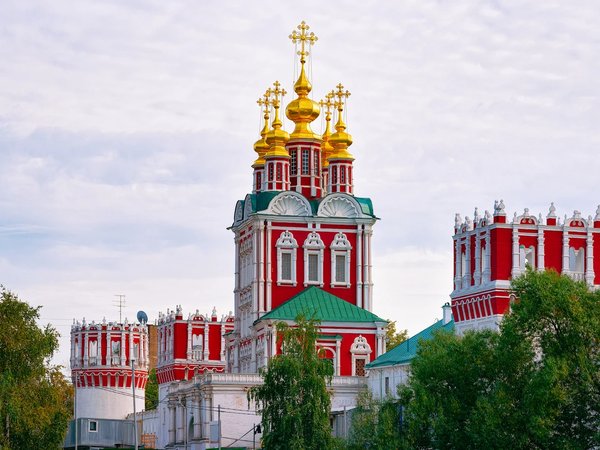 Новодевичий монастырь: история и легенды - фото 2