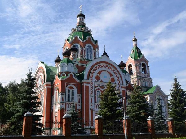 Групповая экскурсия к замку Шереметева и озеру Светлояр - фото 2