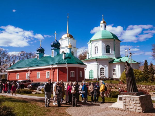 Старый Изборск и Печорский монастырь: из Пскова в небольшой группе - фото 2
