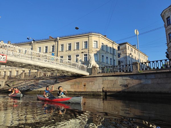Рассвет в центре Петербурга на байдарке - фото 4