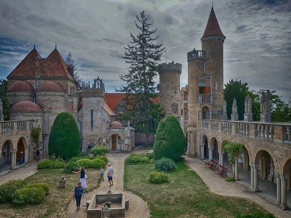 Курорты Балатона и замок вечной любви в Секешфехерваре - фото 4