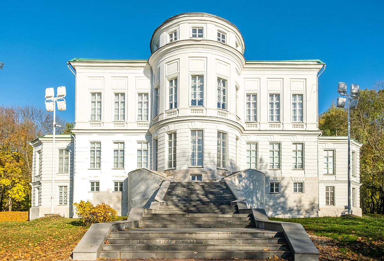 Из Тулы — в Богородицкий дворец-музей и на экоферму с заездом в Кондуки