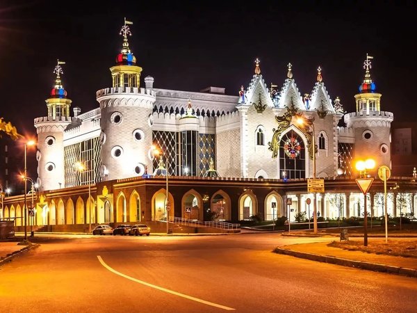 Огни и сюжеты вечерней Казани - фото 3