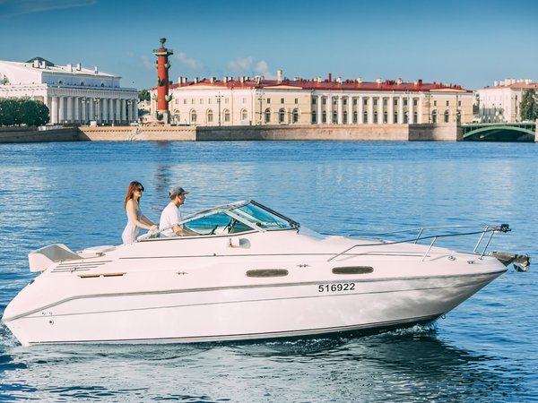 На катере по рекам и каналам Петербурга