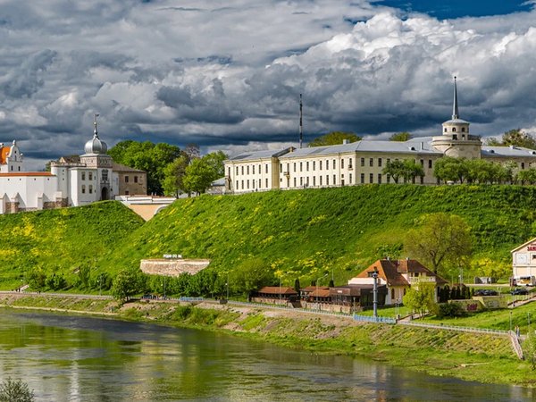 Трансфер из Минска: Гродно сакральный и замковый дух Лиды - фото 1